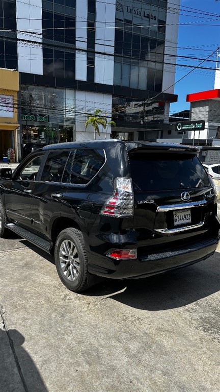 2015 Lexus GX 460 — foto 5 / 9