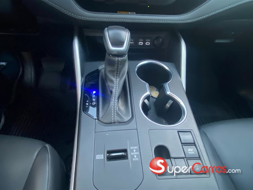 2024 Toyota Highlander Hybrid XLE — foto 12 / 12