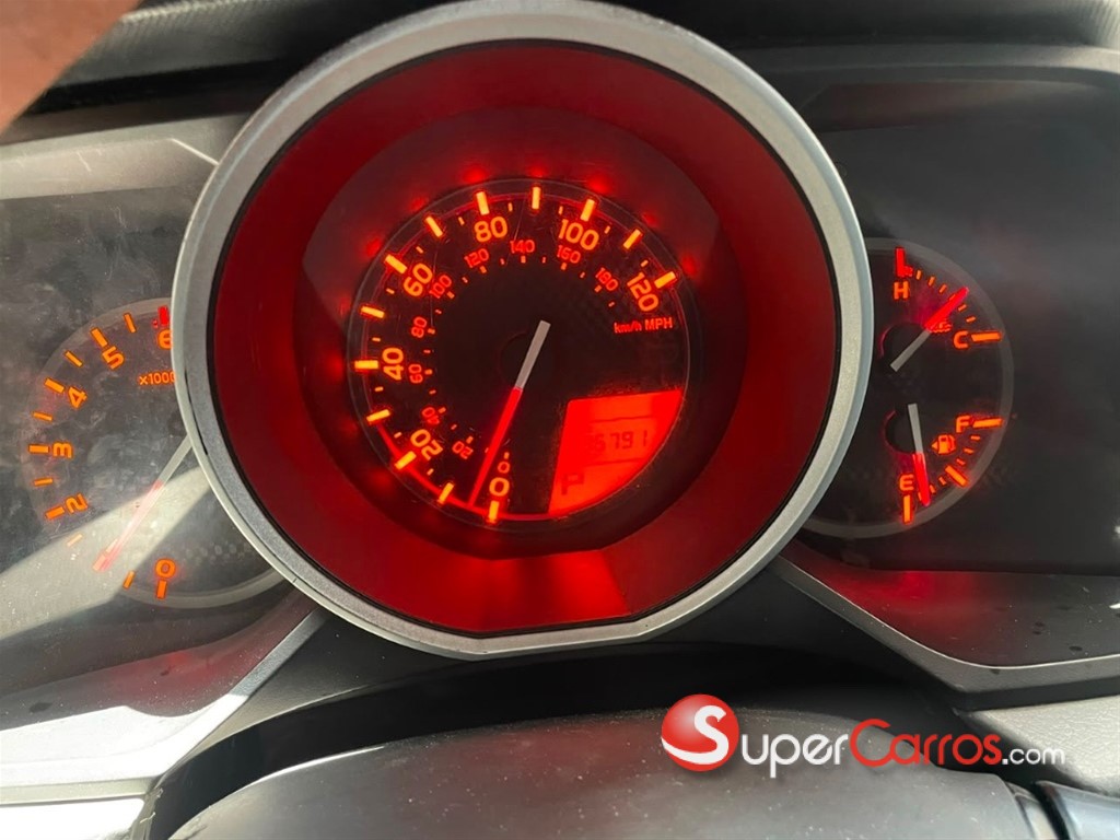 2010 Toyota 4 Runner SR5 Premium — foto 11 / 12