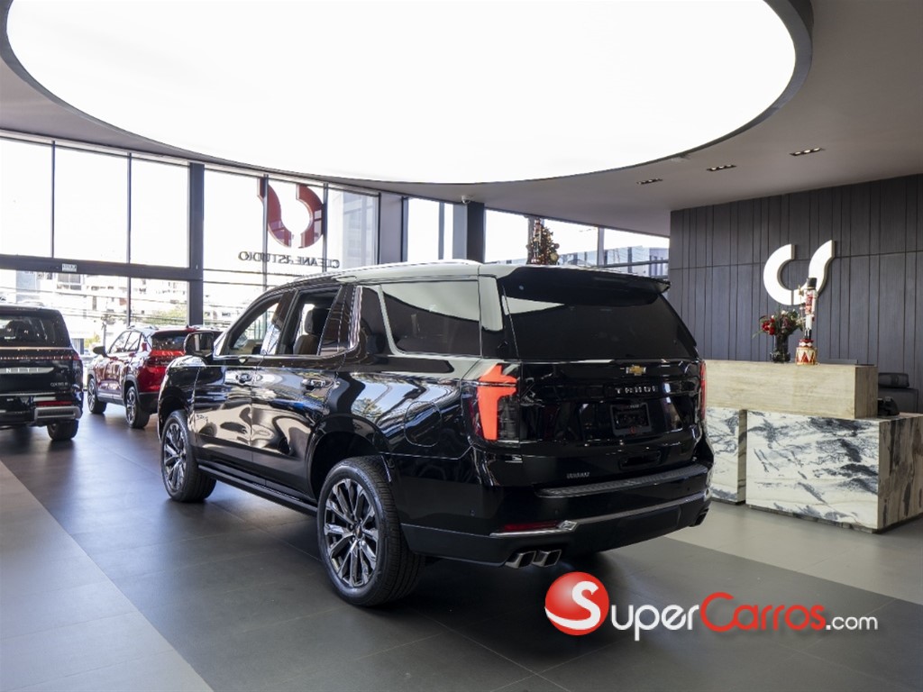 2026 Chevrolet Tahoe Highcountry Duramax — foto 3 / 9