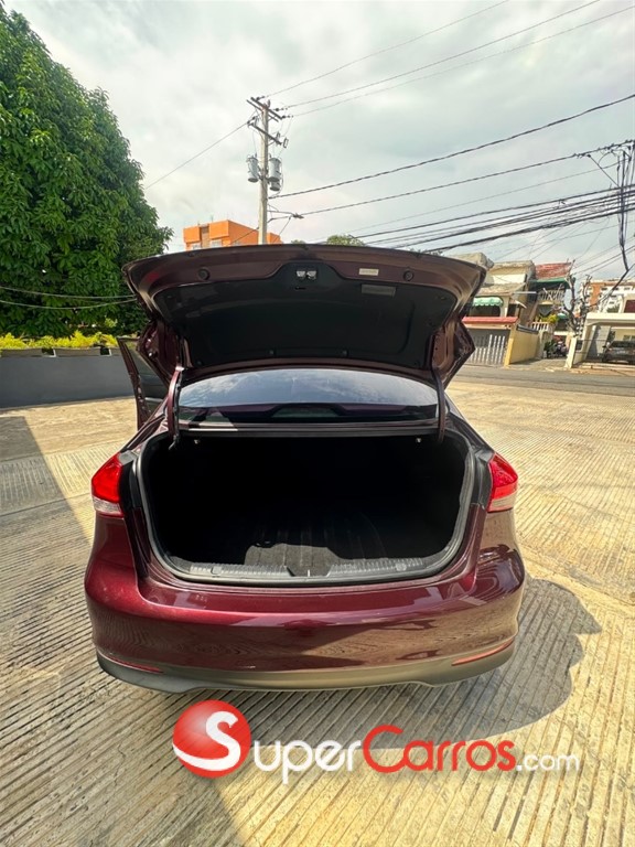 2018 Kia Forte — foto 7 / 10