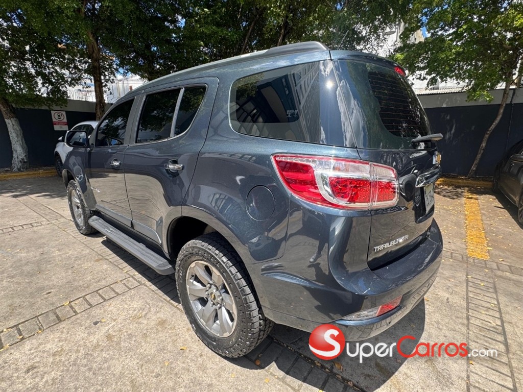 2022 Chevrolet Trailblazer Premier — foto 8 / 12