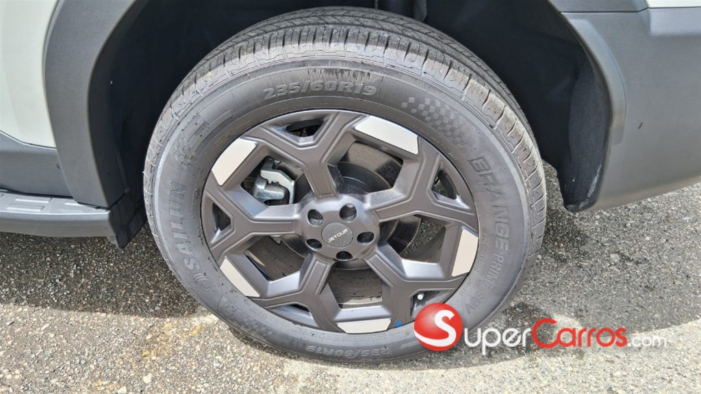 2027 Jetour T1 — foto 11 / 12