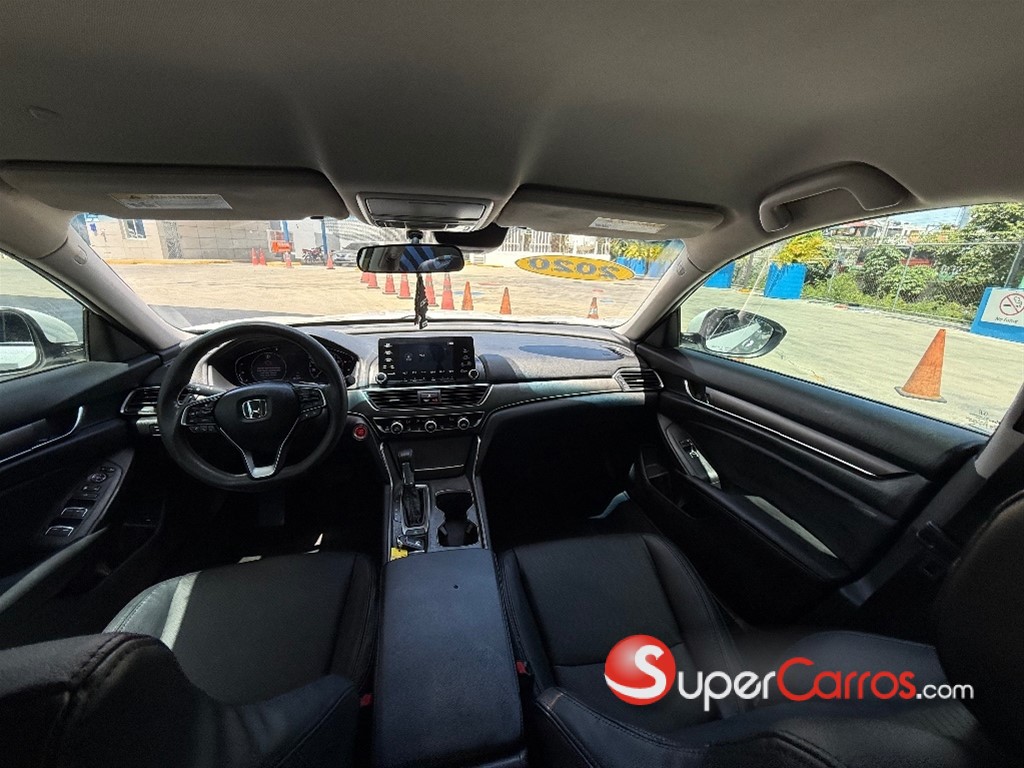 2020 Honda Accord LX — foto 5 / 10