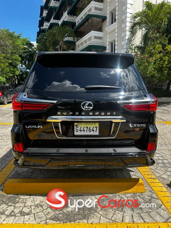 2019 Lexus LX 570 — foto 7 / 12