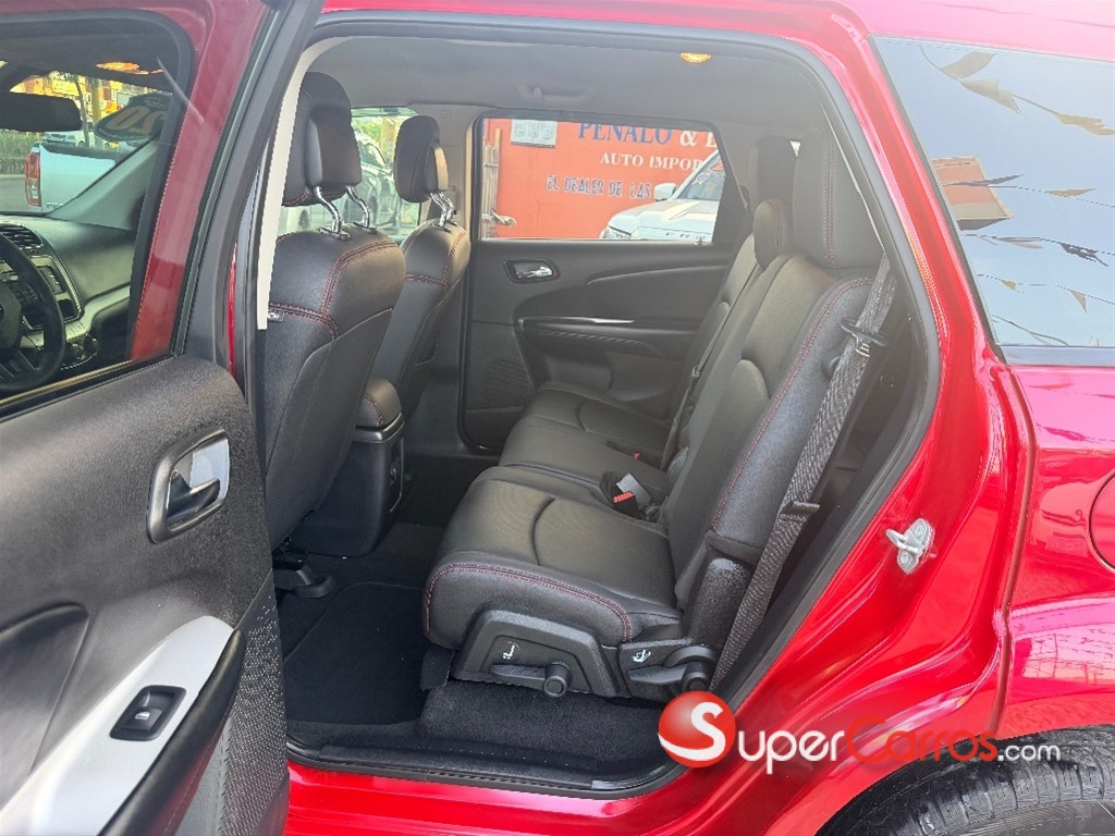 2020 Dodge Journey — foto 8 / 10