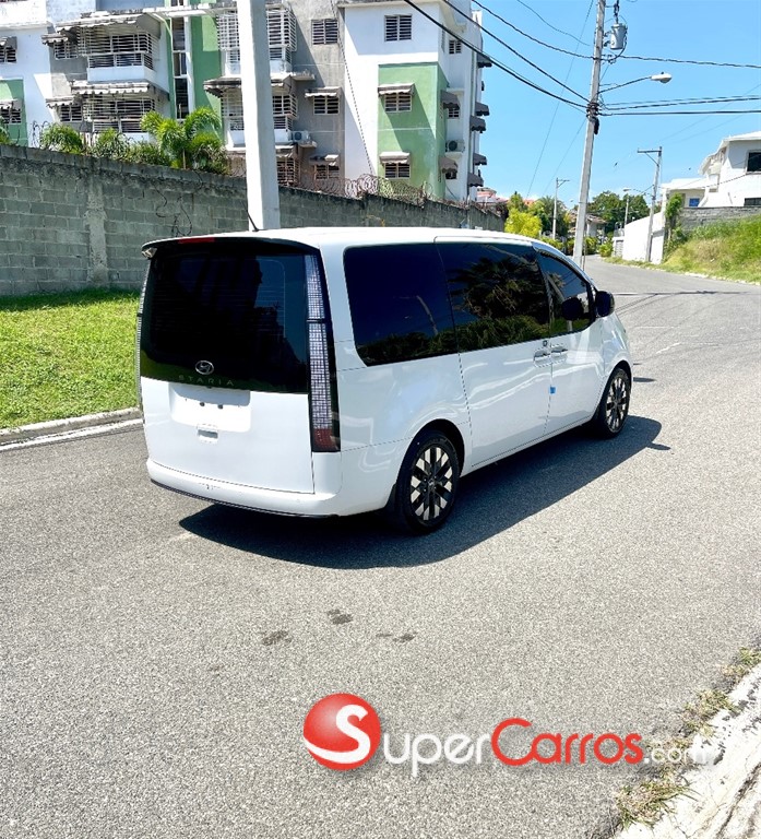2022 Hyundai Staria — foto 3 / 12