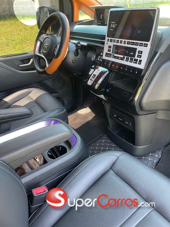 2022 Hyundai Staria — foto 11 / 12