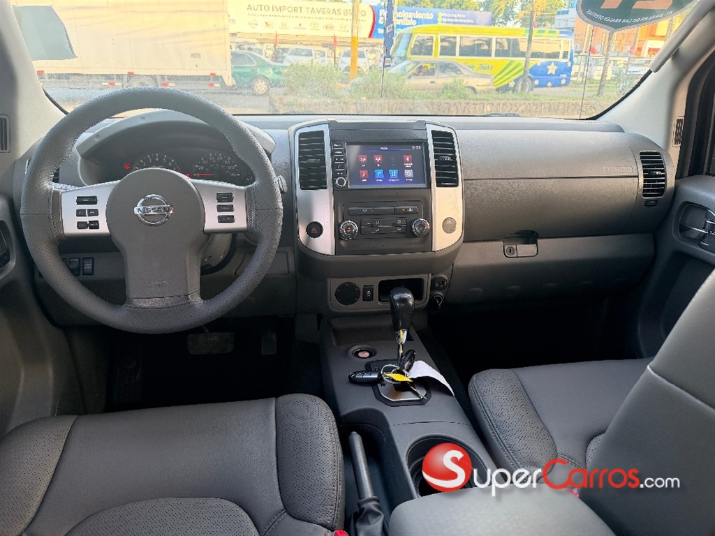 2021 Nissan Frontier — foto 9 / 10