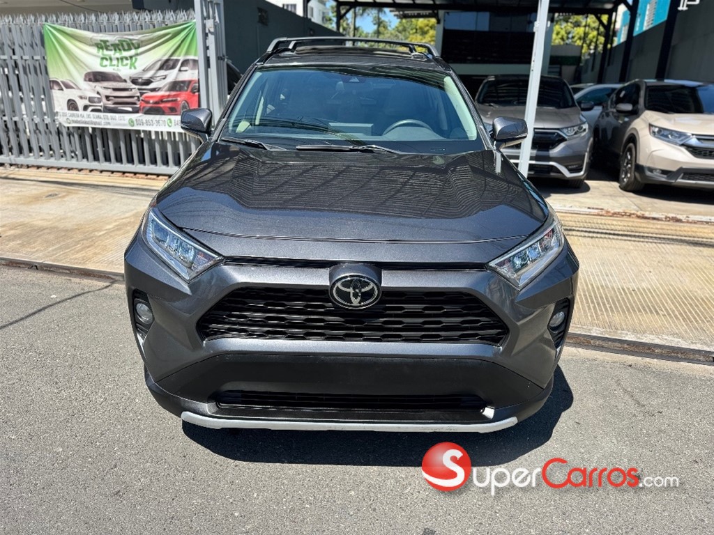 2019 Toyota RAV4 XLE — foto 3 / 8