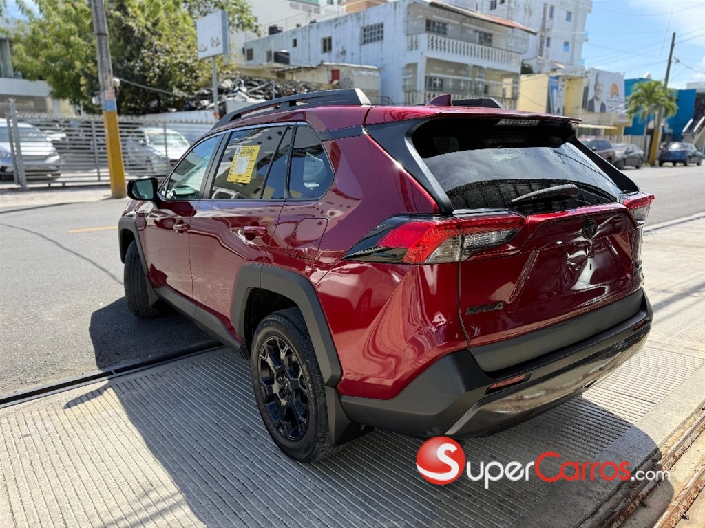 2022 Toyota RAV4 TRD — foto 2 / 10