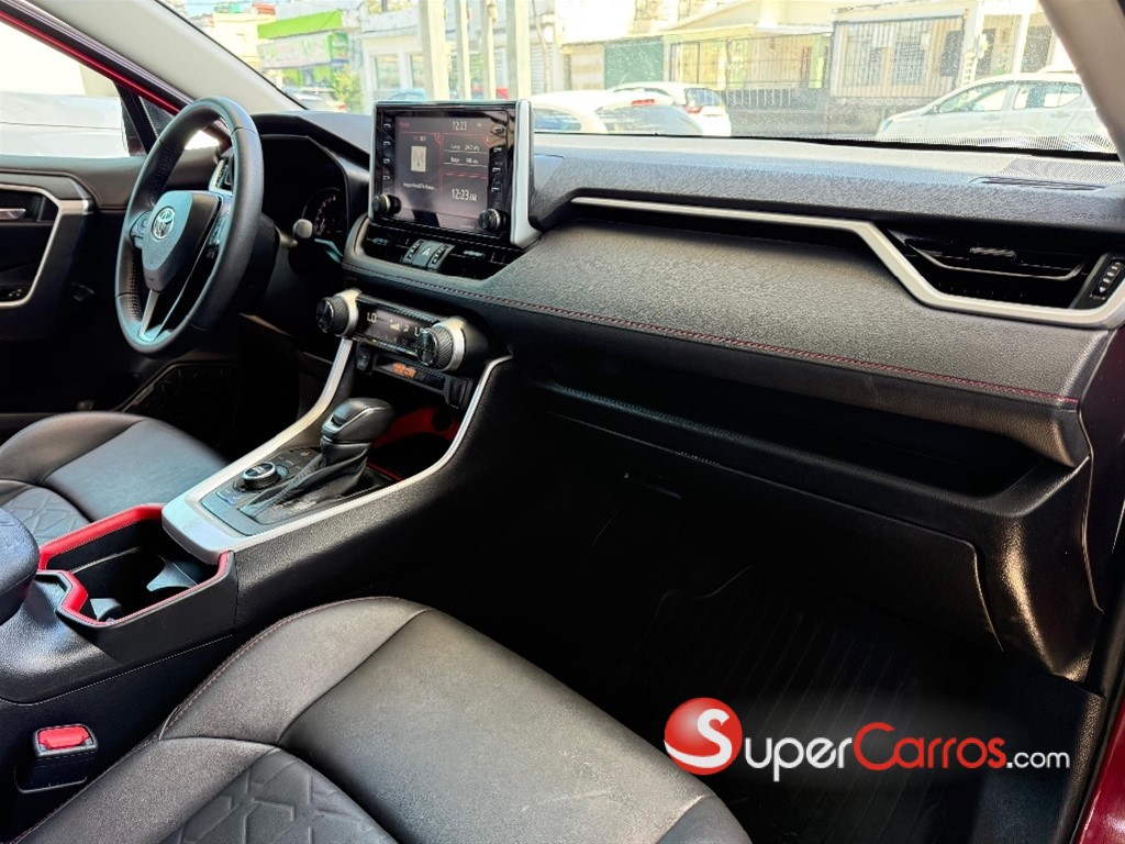 2022 Toyota RAV4 TRD — foto 8 / 10
