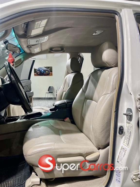2004 Toyota 4 Runner SR5 — foto 8 / 12