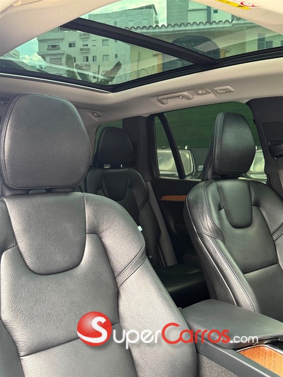 2023 Volvo XC90 B6 Plus — foto 6 / 7