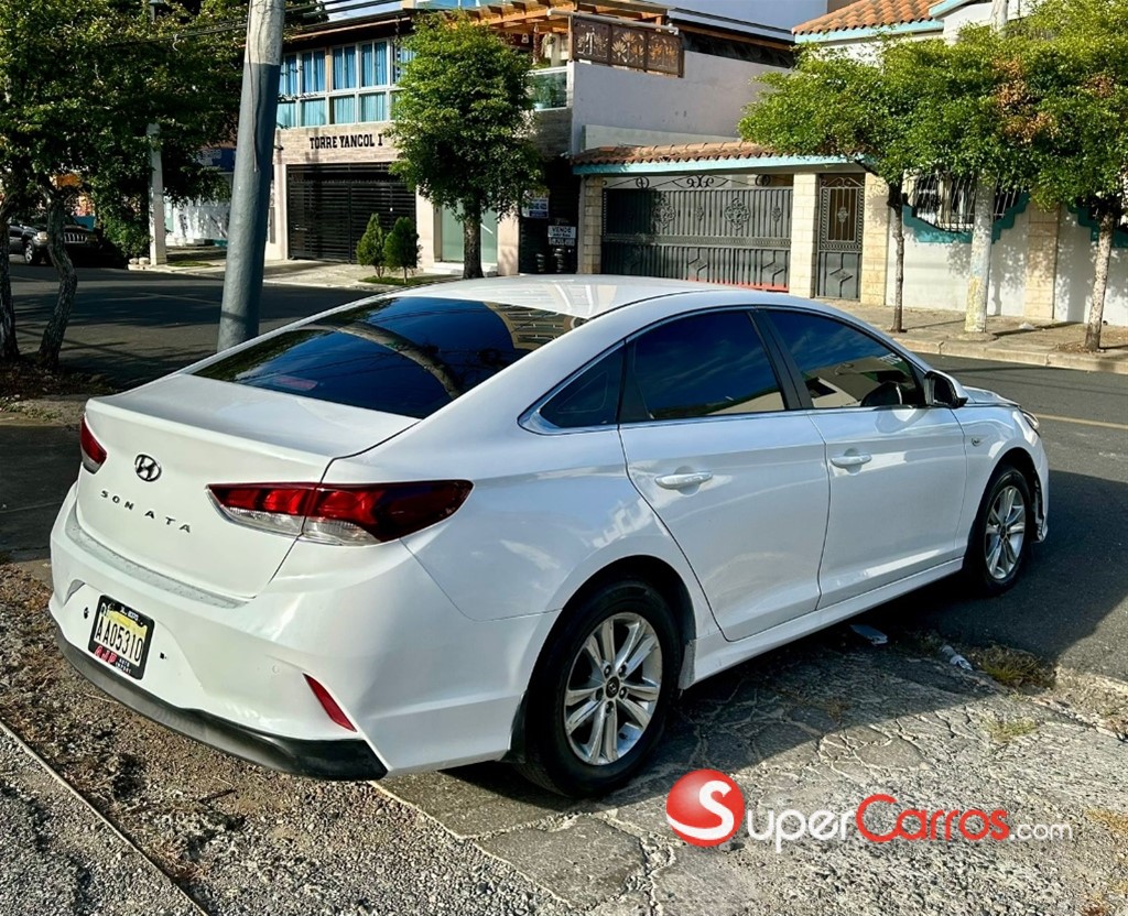 2020 Hyundai Sonata New Rise — foto 8 / 12