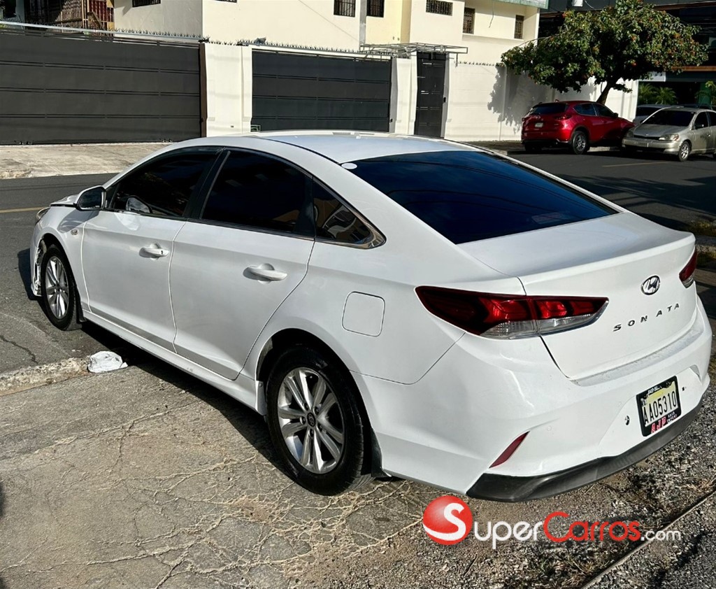 2020 Hyundai Sonata New Rise — foto 9 / 12