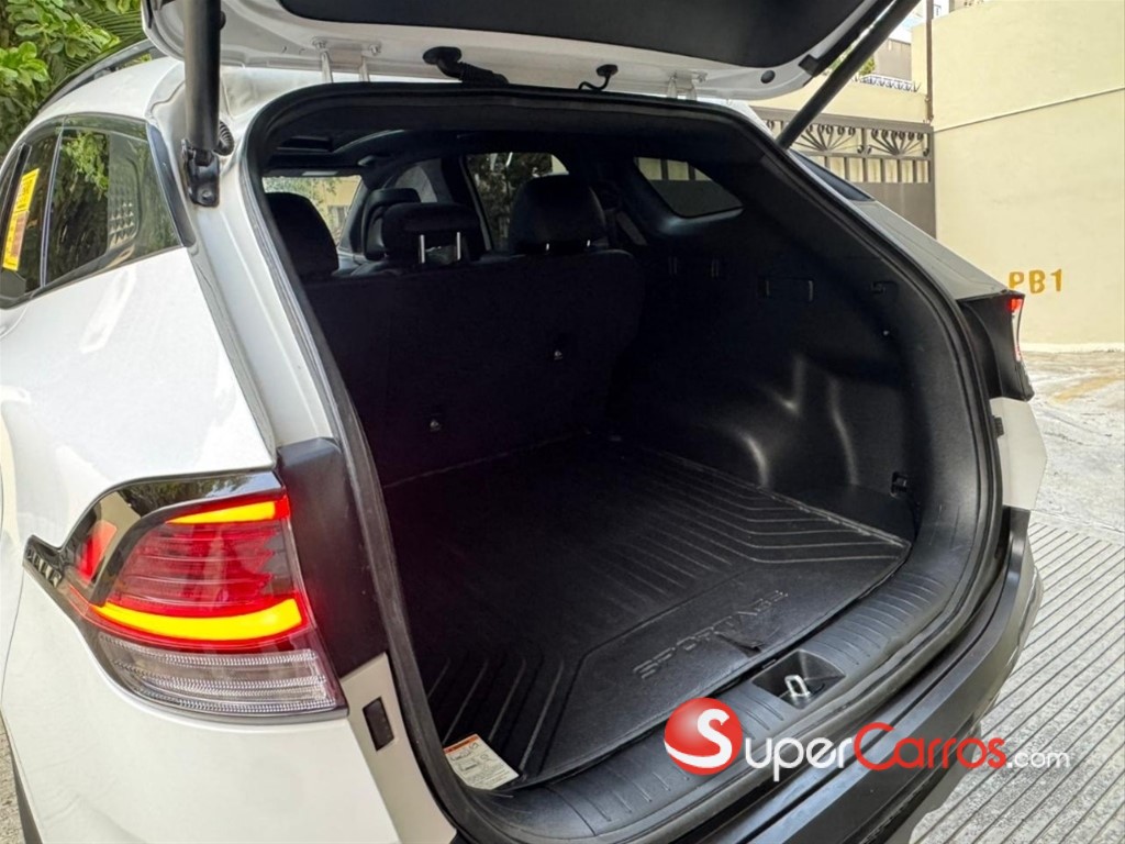 2023 Kia Sportage X-LINE — foto 9 / 10