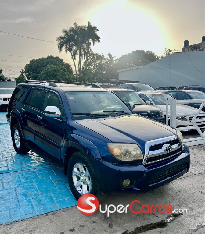 2007 Toyota 4 Runner SR5 Adventure — foto 3 / 12