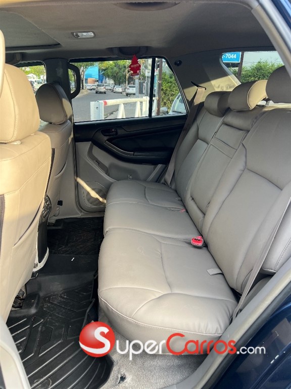 2007 Toyota 4 Runner SR5 Adventure — foto 7 / 12
