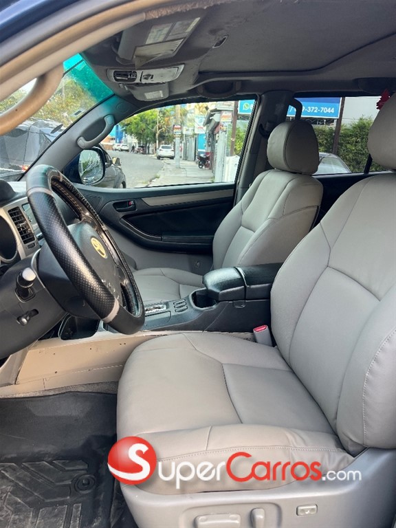 2007 Toyota 4 Runner SR5 Adventure — foto 11 / 12