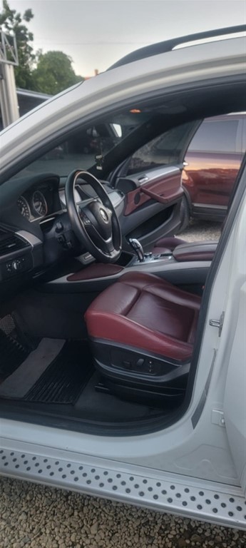 2010 BMW X 6 — foto 4 / 12
