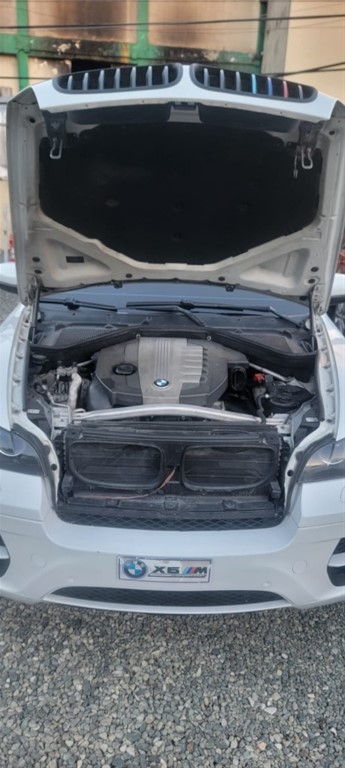 2010 BMW X 6 — foto 7 / 12