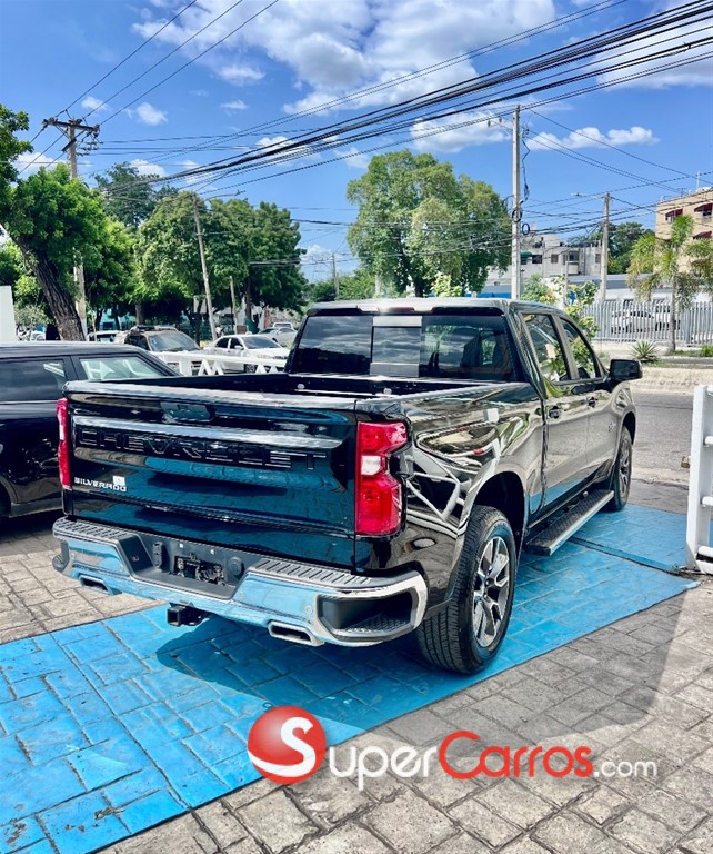 2021 Chevrolet Silverado 1500 LTZ Duramax — foto 4 / 11