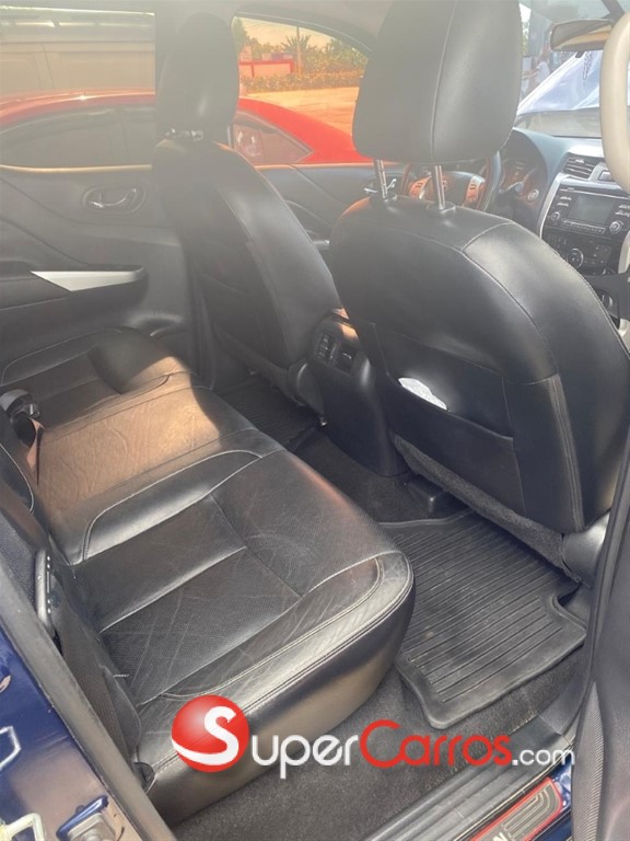 2018 Nissan Frontier LE — foto 7 / 12