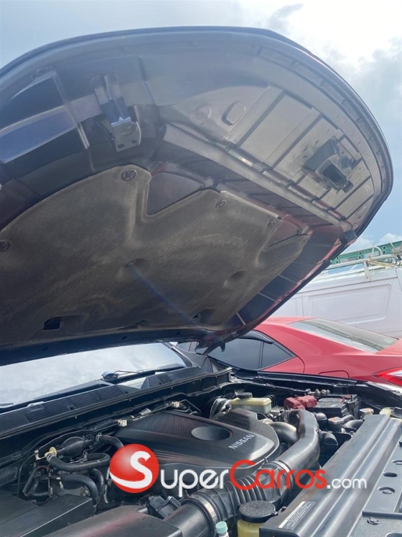 2018 Nissan Frontier LE — foto 8 / 12