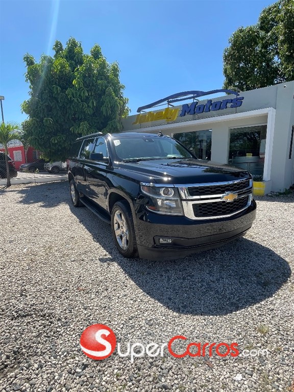 2018 Chevrolet Suburban LT