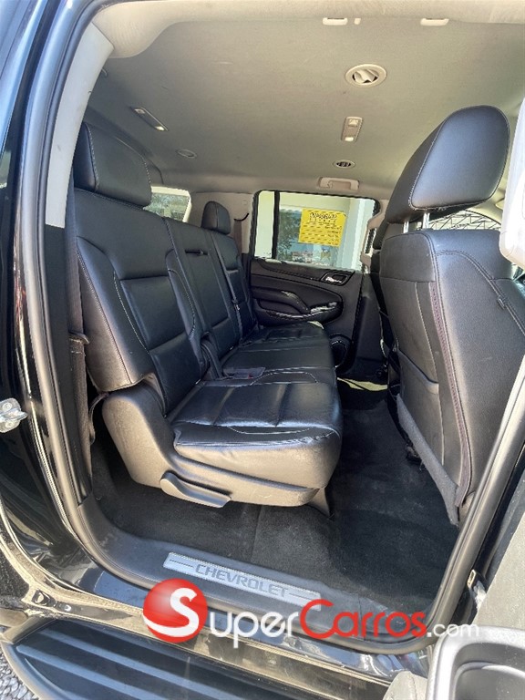 2018 Chevrolet Suburban LT — foto 7 / 12
