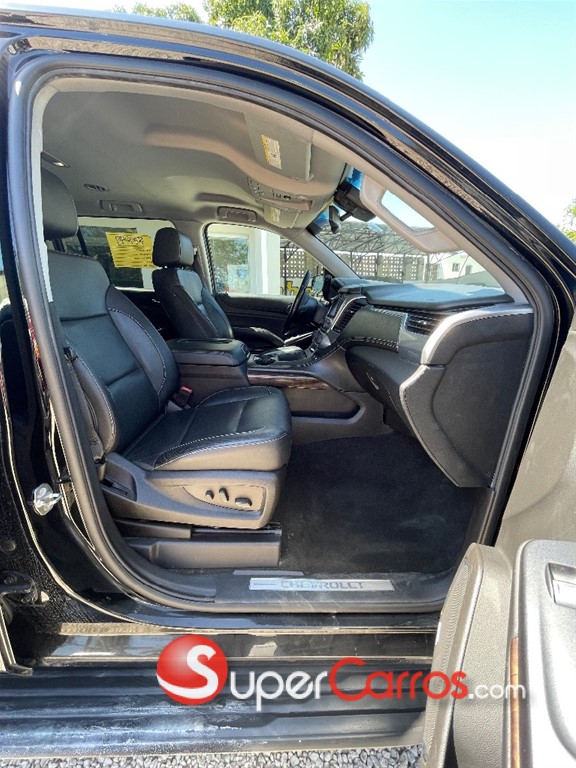2018 Chevrolet Suburban LT — foto 8 / 12