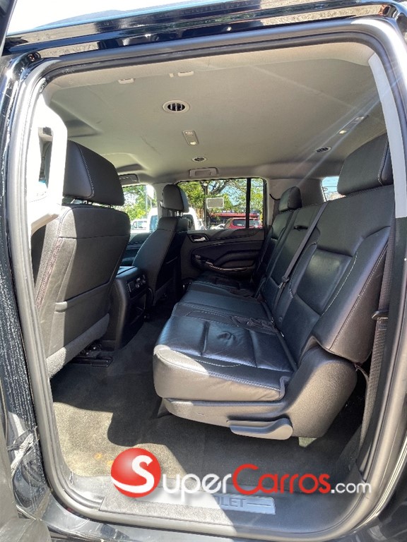 2018 Chevrolet Suburban LT — foto 9 / 12