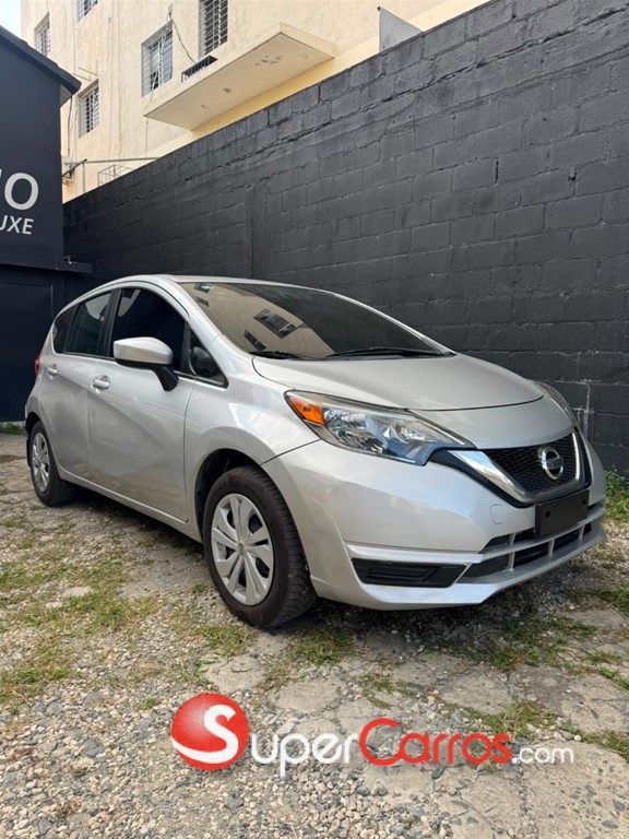 2018 Nissan Versa Note — foto 3 / 9
