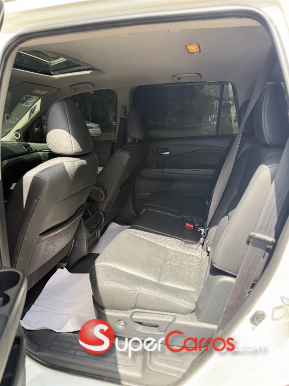 2020 Honda Pilot EXL — foto 8 / 8