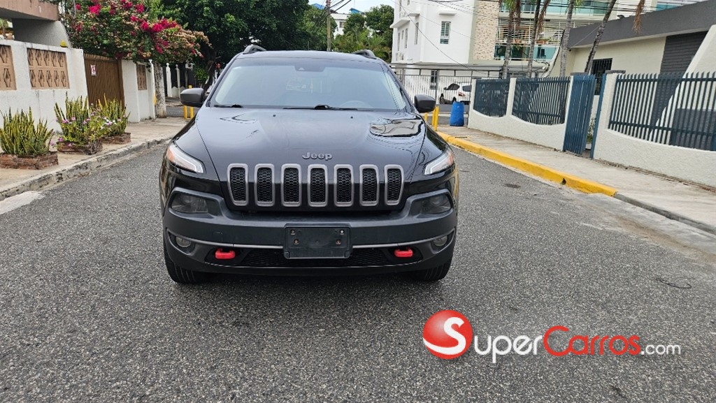 2015 Jeep Cherokee Trailhawk — foto 5 / 12