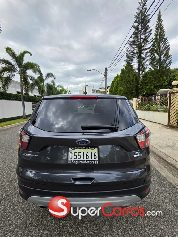 2017 Ford Escape SE Ecoboost Turbo — foto 5 / 10