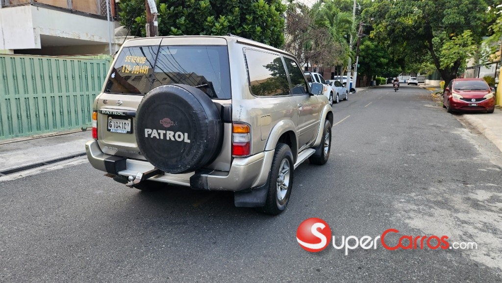 2001 Nissan Patrol