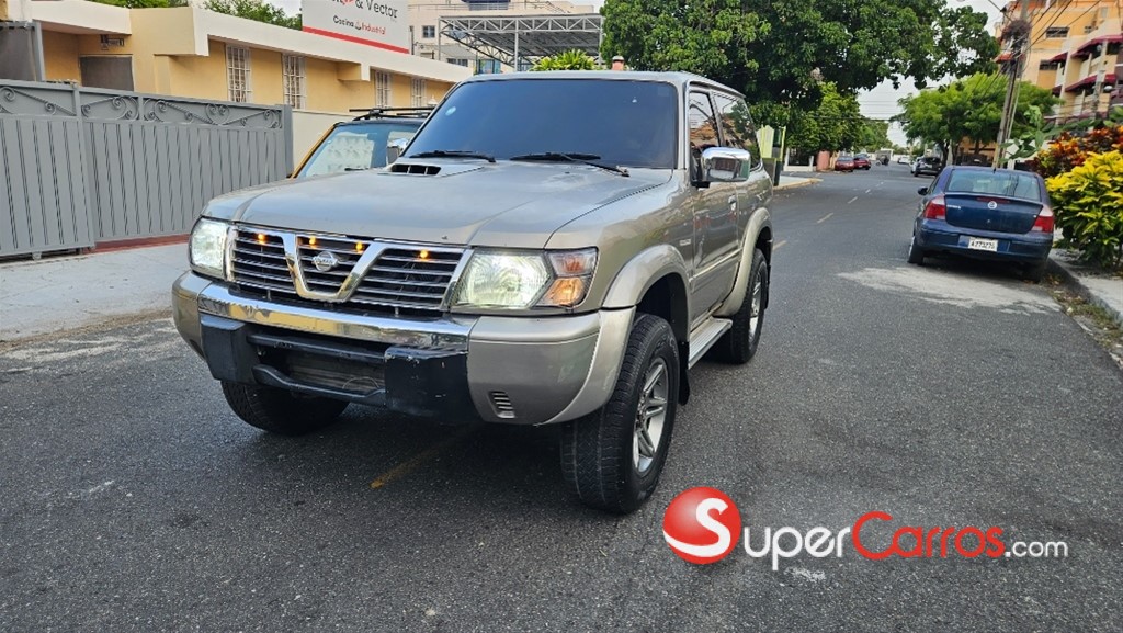 2001 Nissan Patrol — foto 5 / 12