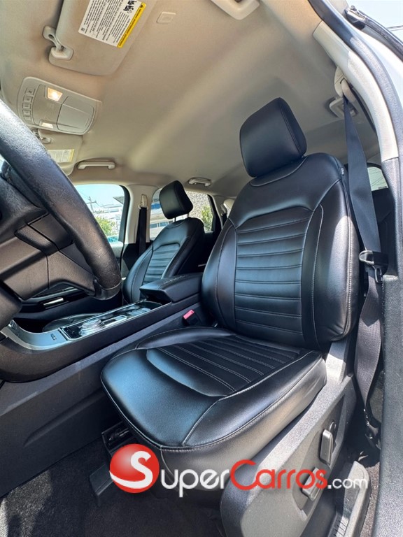 2020 Ford EDGE SEL — foto 4 / 12