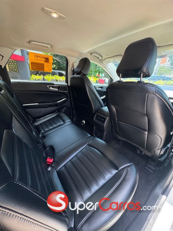 2020 Ford EDGE SEL — foto 7 / 12