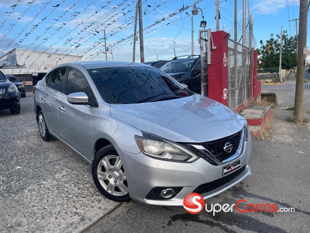 2016 Nissan Sentra S — foto 3 / 8