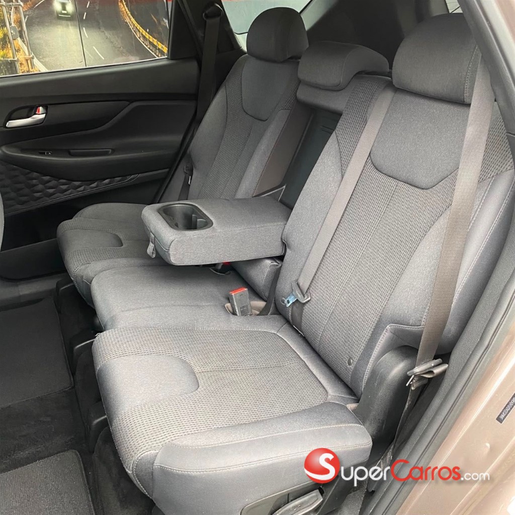 2020 Hyundai Santa Fe SEL — foto 6 / 10