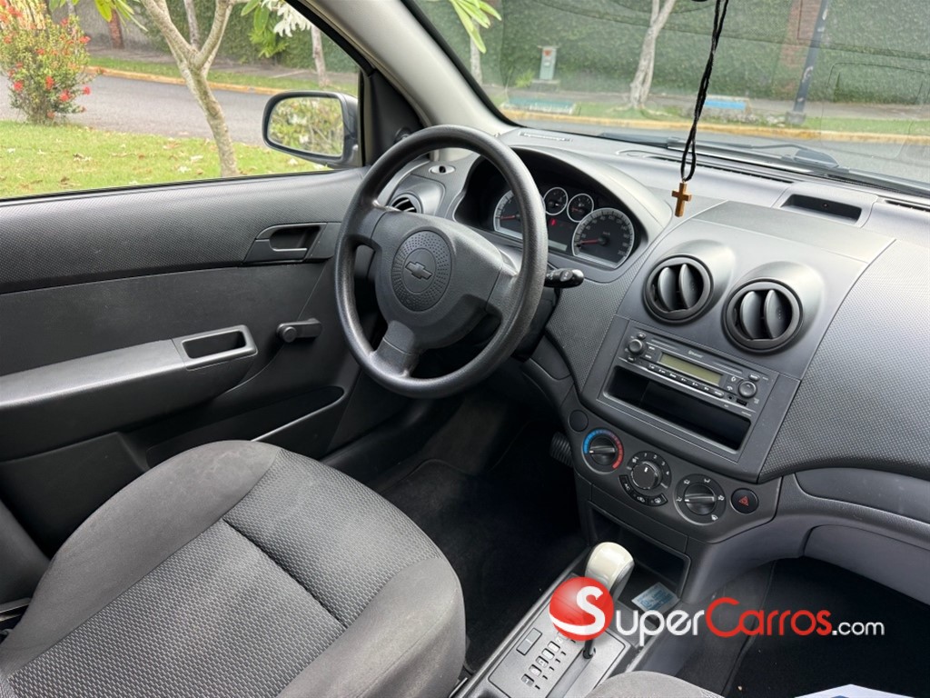 2014 Chevrolet Aveo — foto 7 / 9