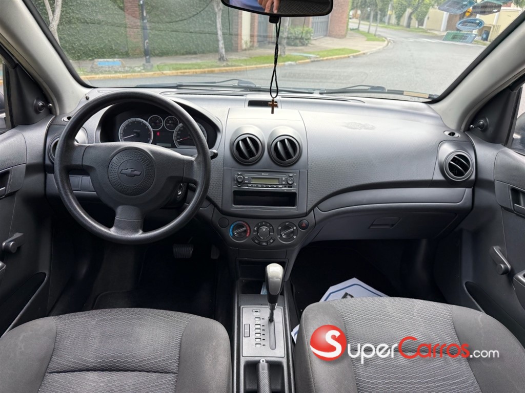 2014 Chevrolet Aveo — foto 8 / 9