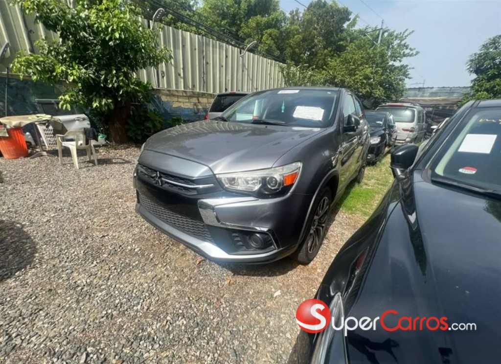 2019 Mitsubishi Motors Outlander Sport — foto 2 / 5