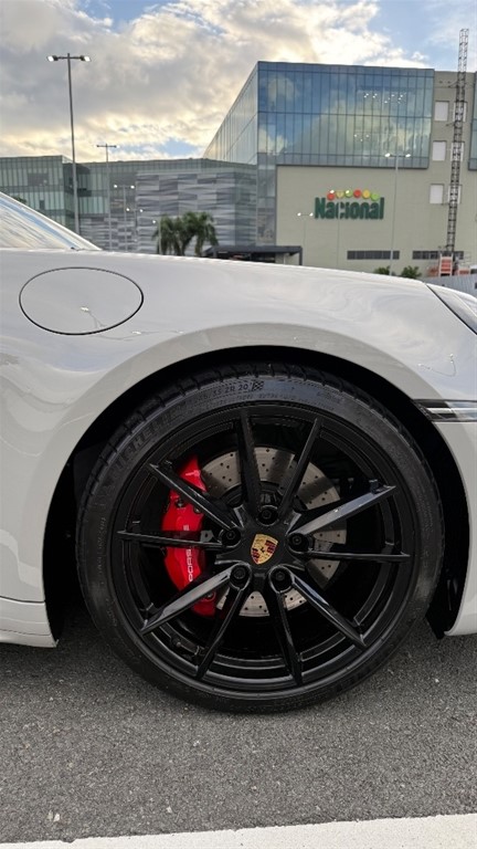 2024 Porsche 911 Carrera S — foto 3 / 12