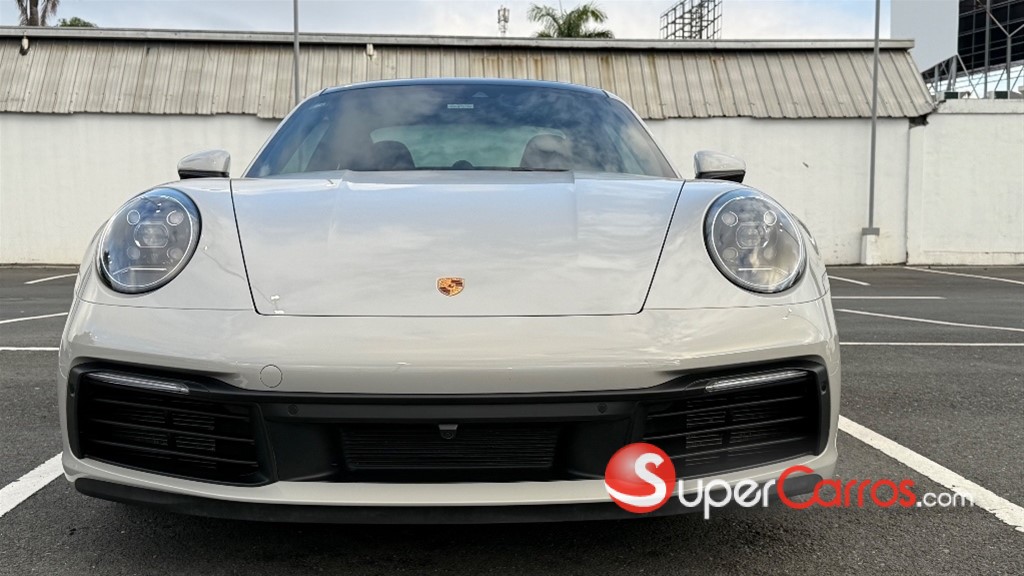 2024 Porsche 911 Carrera S — foto 8 / 12