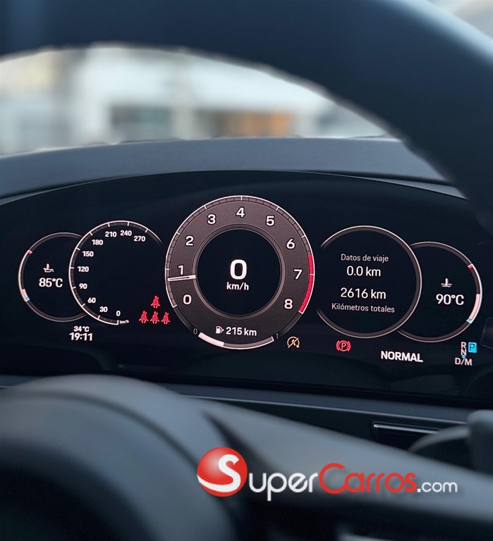 2025 Porsche Cayenne — foto 8 / 8