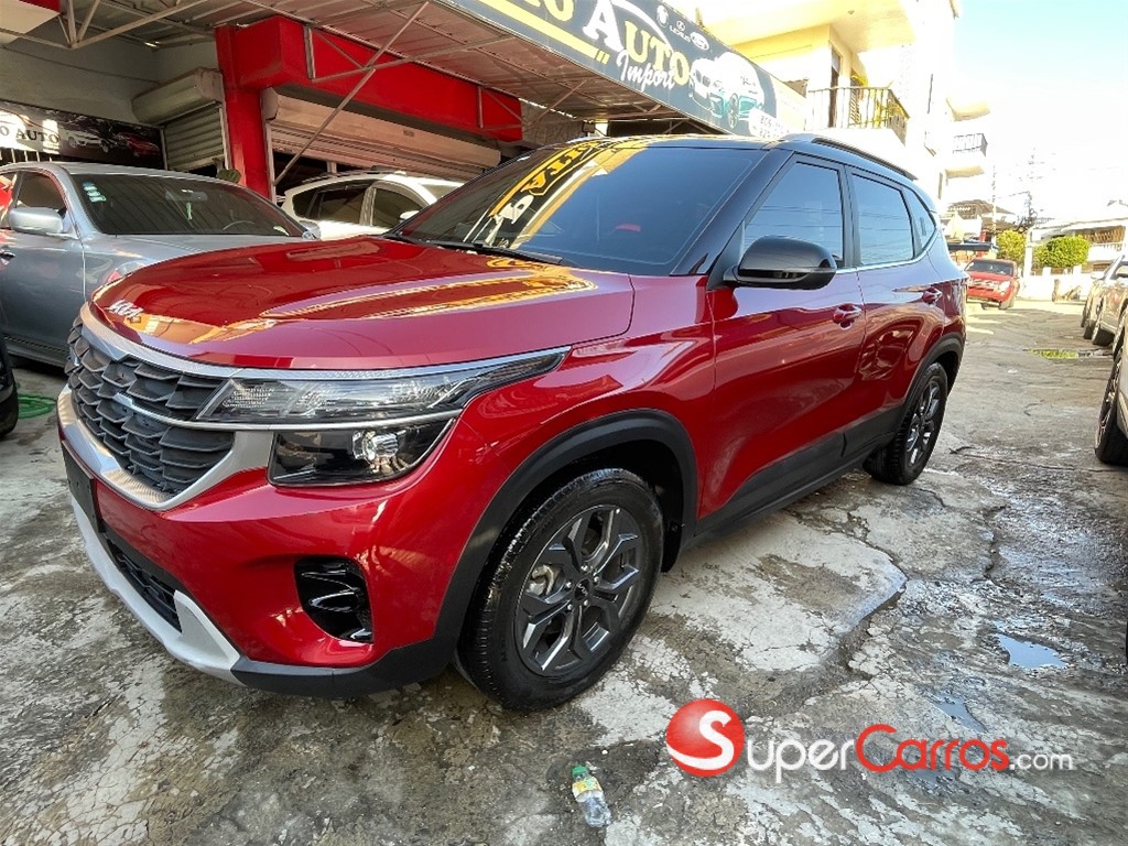 2025 Kia Seltos — foto 8 / 12
